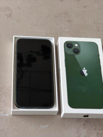 Apple iPhone 13 128GB beschikbaar voor biedingen