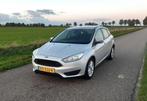 Zeer goede en fraaie Ford Focus 5-D Automaat, Navigatie 2016, 1227 kg, Euro 6, Origineel Nederlands, Grijs