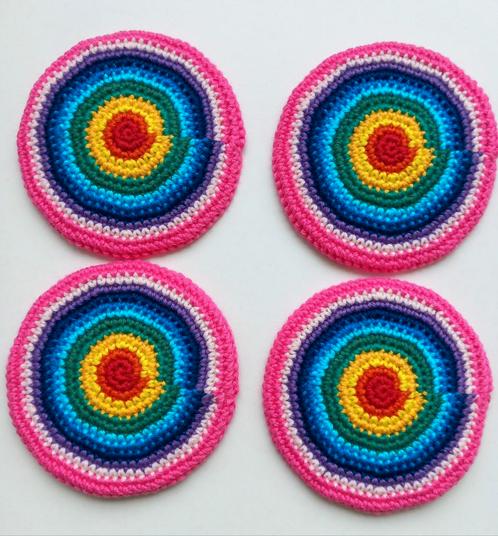 Gondas Creaties Regenboog onderzetter rood naar roze katoen, Huis en Inrichting, Woonaccessoires | Onderzetters, Nieuw, Glas of Kopje