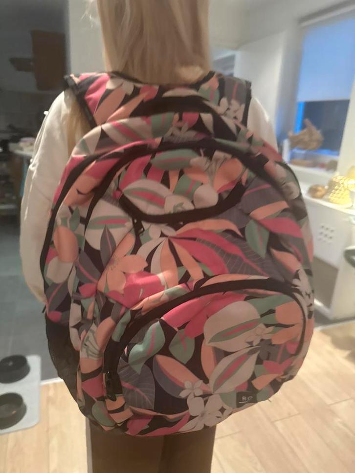 Roxy Rugtas - Bloemenprint, Sieraden, Tassen en Uiterlijk, Tassen | Damestassen, Zo goed als nieuw, Overige typen, Overige kleuren