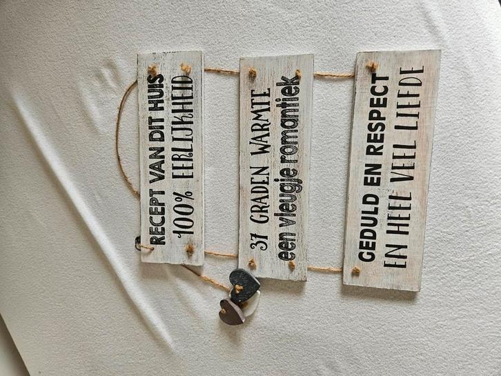 Houten Wandbord - Recept van dit huis, Huis en Inrichting, Woonaccessoires | Tekstborden en Spreuken, Zo goed als nieuw, Ophalen of Verzenden