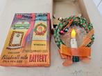 Vintage kerstversiering krans met knipperlicht in doosje, Ophalen of Verzenden, Gebruikt