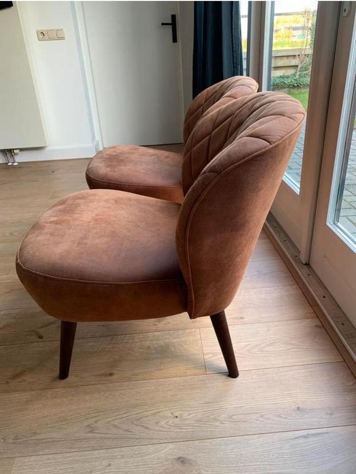 Twee retro stoelen cognac kleur - z.g.a.n., Huis en Inrichting, Stoelen, Zo goed als nieuw, Twee, Hout, Stof, Ophalen