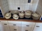 Net Servies te Koop, zeer compleet., Huis en Inrichting, Keuken | Servies, Ophalen, Zo goed als nieuw, Overige stijlen, Porselein