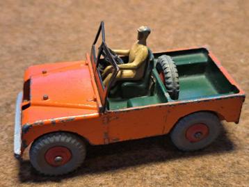 diverse Dinky Toys  jaren 60  beschikbaar voor biedingen