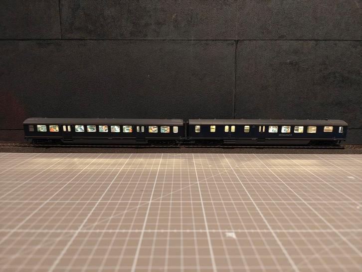 Artitec Plan E met interieurverlichting figuren en sluitsein, Hobby en Vrije tijd, Modeltreinen | H0, Gebruikt, Wagon, Gelijkstroom