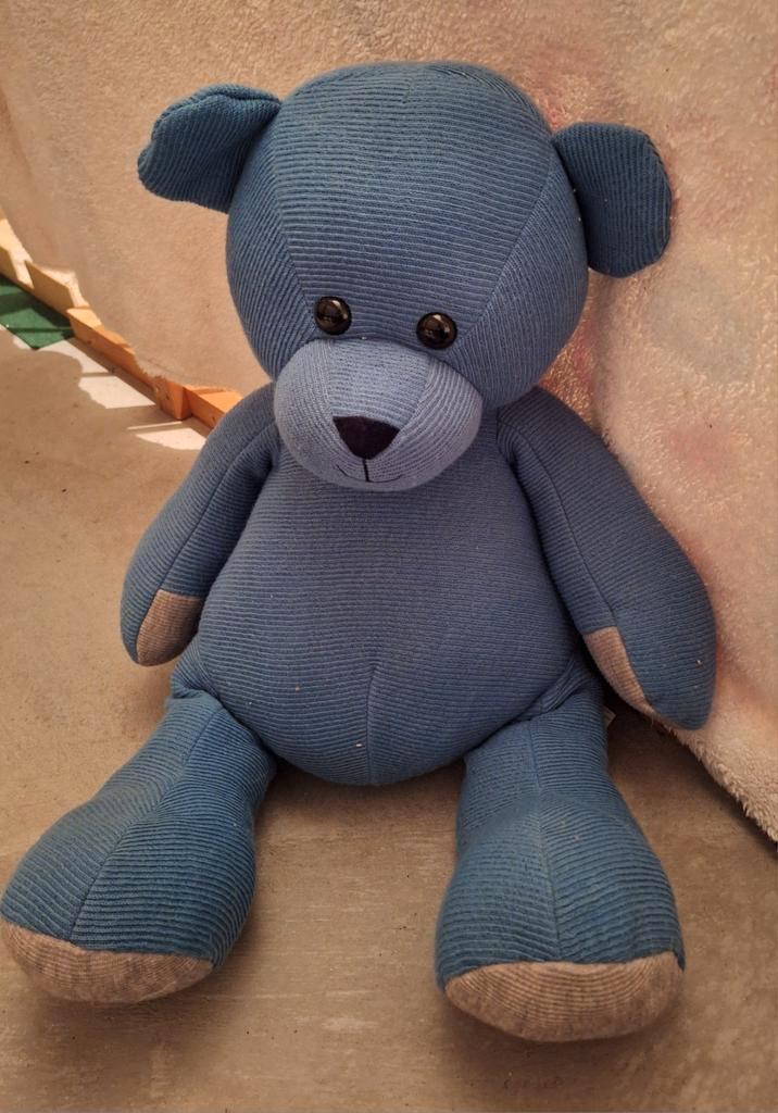 Grote blauwe beer, Kinderen en Baby's, Speelgoed | Knuffels en Pluche, Zo goed als nieuw, Beer, Ophalen of Verzenden