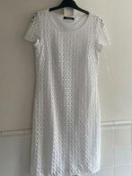 Betty Barclay  witte dames jurk  broderie ZGAN mt S, Wit, Maat 42/44 (L), Ophalen of Verzenden, Zo goed als nieuw