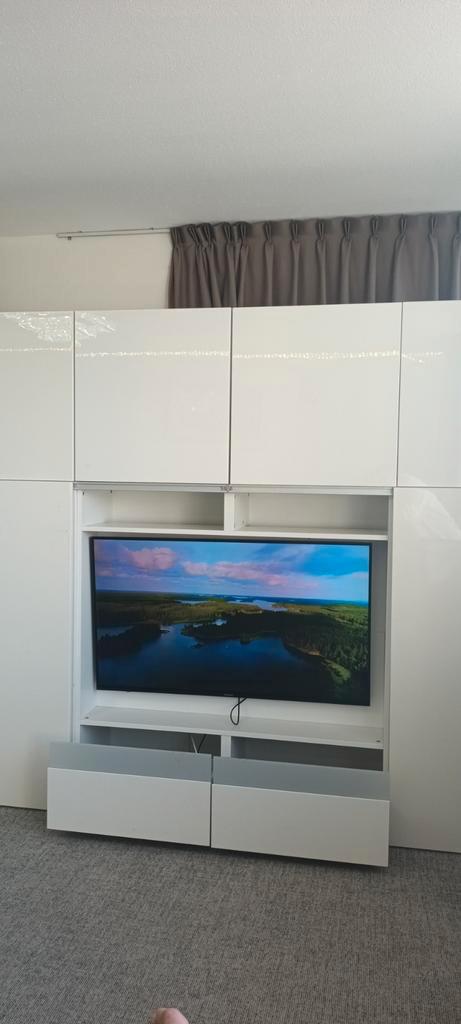 Ikea besta wandmeubel TV kast wand kast, Huis en Inrichting, Kasten | Televisiemeubels, Ophalen