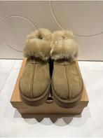 Nieuwe Uggs Mos Groene Sloffen Maat 38, Ophalen of Verzenden, Nieuw, Groen, Pantoffels of Sloffen