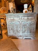 Gaaf India/Ibiza style dressoir