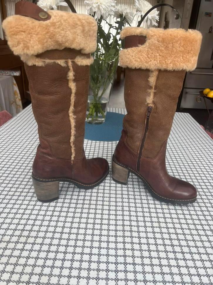 Mooie winterlaars maat 38, Kleding | Dames, Schoenen, Zo goed als nieuw, Hoge laarzen, Ophalen of Verzenden
