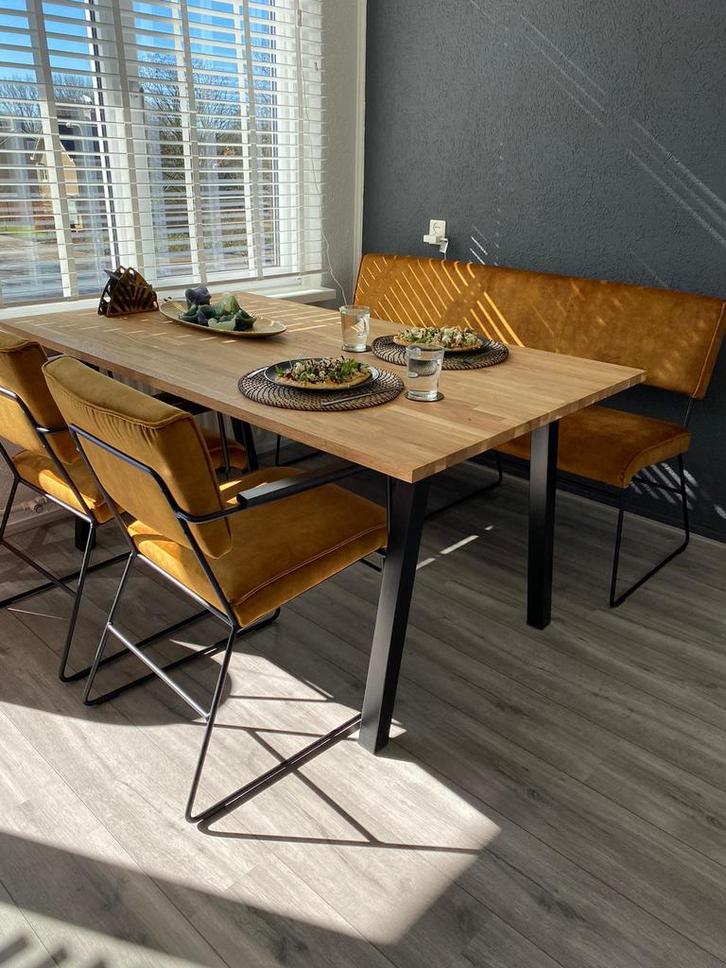 Okergele eetkamerstoelen en bank, Huis en Inrichting, Stoelen, Zo goed als nieuw, Twee, Stof, Overige kleuren, Ophalen
