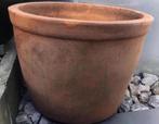 Oude grote 51cm stevige zware unieke terracotta pot, Tuin en Terras, Bloempotten, 40 cm of meer, Rond, Zo goed als nieuw, Minder dan 40 cm