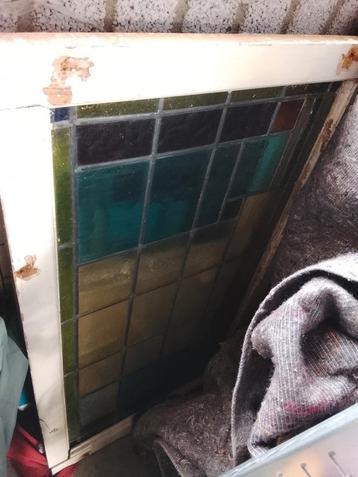 Oude glas en lood ramen uit jr '30 boerderij, 4 +1 beschikbaar voor biedingen