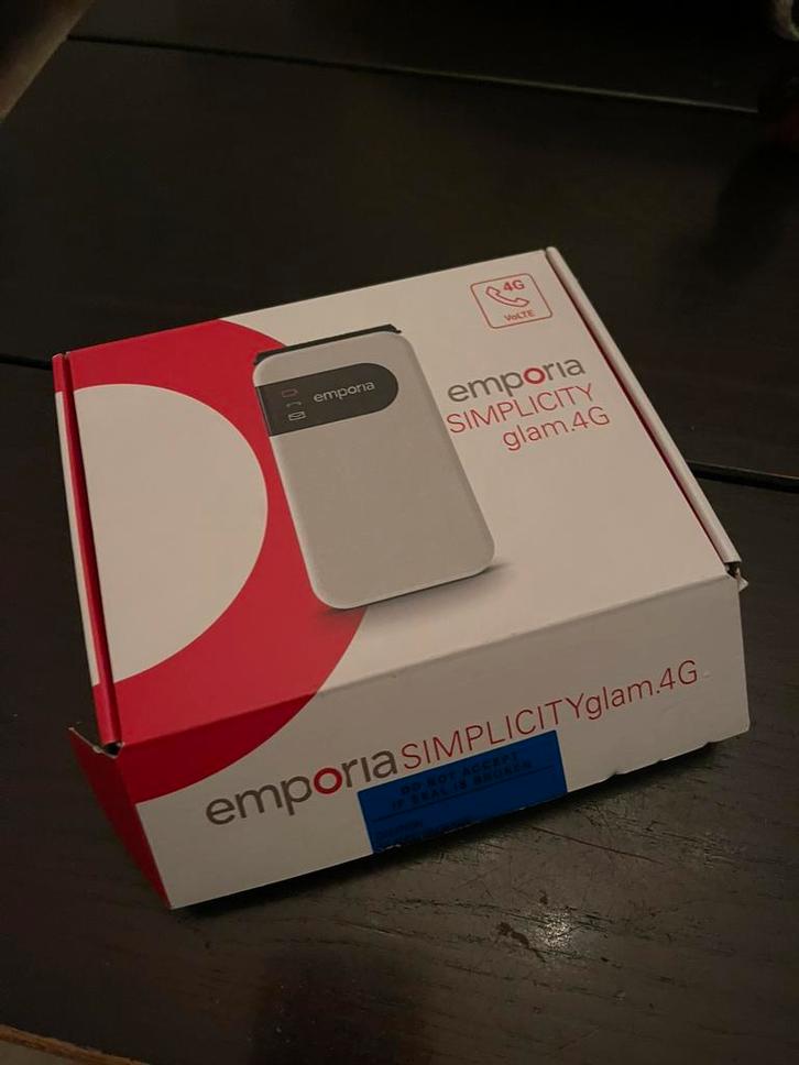 Emporia 4G senioren gsm, Telecommunicatie, Mobiele telefoons | Overige merken, Zo goed als nieuw, Geen camera, Ophalen of Verzenden