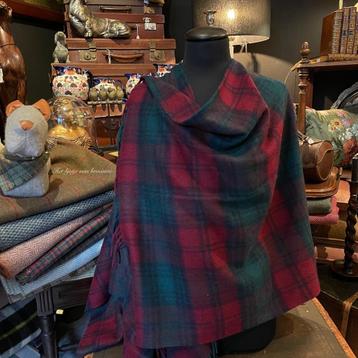 Schotse wollen Poncho/Stola Edinburgh Lindsay beschikbaar voor biedingen