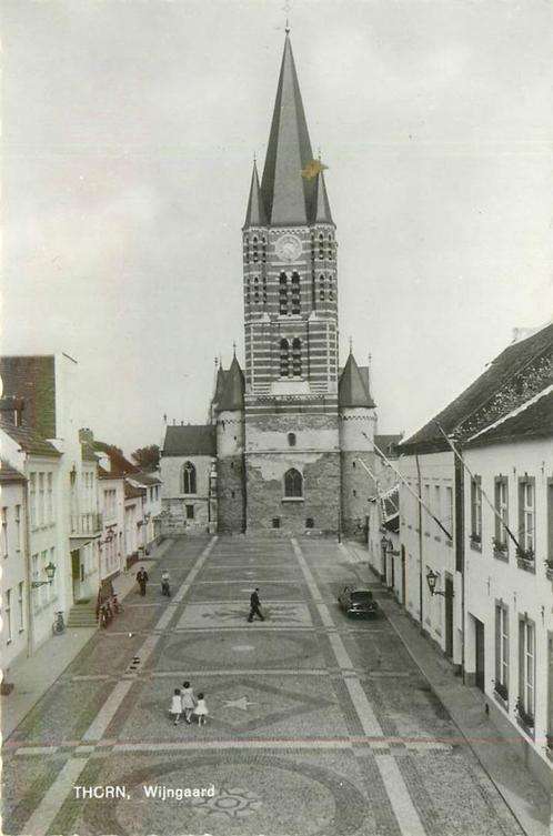 (388-446-049) Thorn Wijngaard, Verzamelen, Ansichtkaarten | Nederland, Limburg, Verzenden