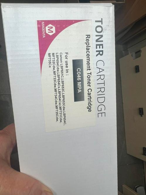 Toner canon magenta, Computers en Software, Printerbenodigdheden, Zo goed als nieuw, Verzenden