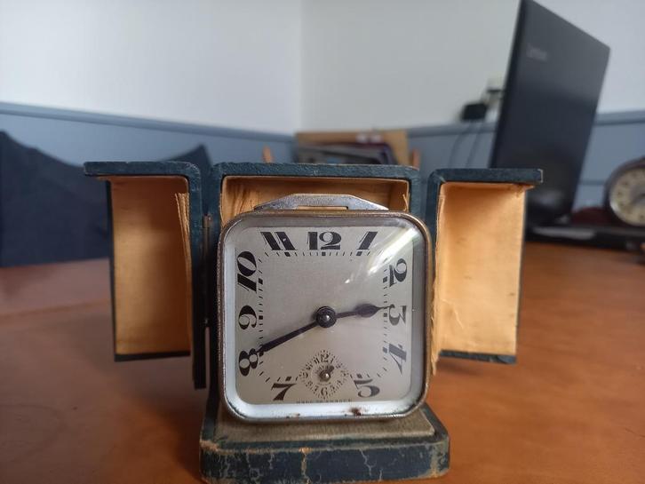 REISWEKKER ART DECO, Antiek en Kunst, Antiek | Klokken, Ophalen of Verzenden