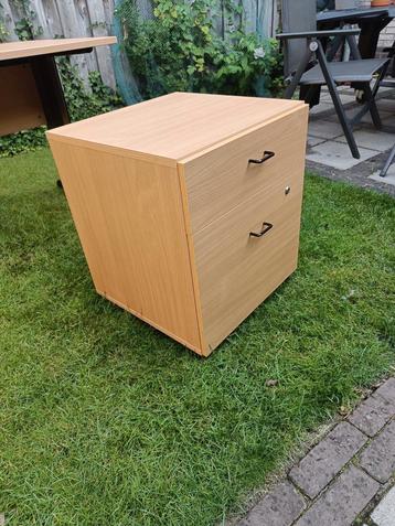 Ladeblok Trendhopper beukenkleur beschikbaar voor biedingen