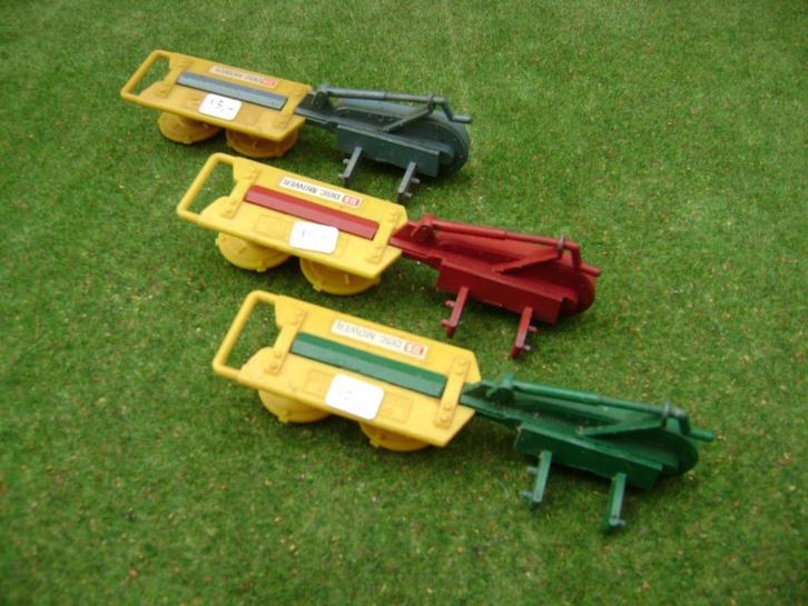'Disc Mower' trommelmaaier van Britains met stocknummer 9539, Hobby en Vrije tijd, Modelauto's | 1:32, Zo goed als nieuw, Tractor of Landbouw