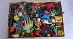 Verrassingsdoos met: 134  !!  poppetjes figuren en meer ...., Verzenden, Zo goed als nieuw