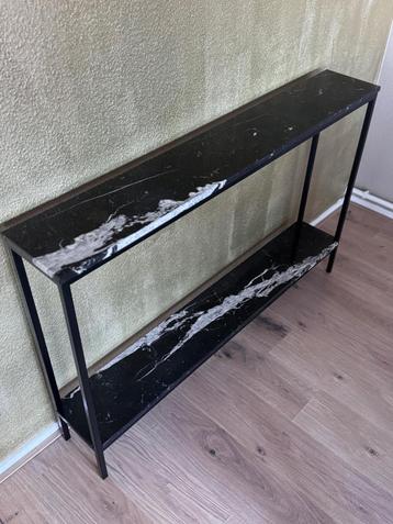 Tafel marmer beschikbaar voor biedingen
