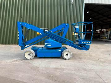 UpRight AB38 Knikarm hoogwerker 13,5m (bj 2008) beschikbaar voor biedingen