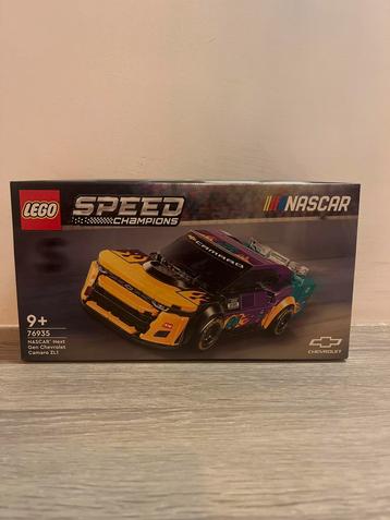 LEGO Speed Champions 76935 NASCAR Chevrolet Camaro ZL1 beschikbaar voor biedingen