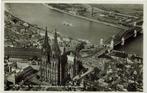 Keulen – Luchtfoto Dom. Gelopen Hoek van Holland 1935., Verzamelen, Ansichtkaarten | Buitenland, Ophalen of Verzenden, 1920 tot 1940