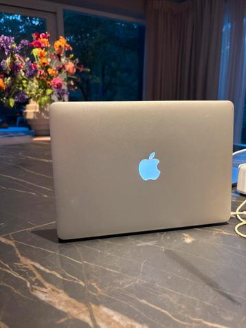 Macbook Air 13" 2017 - Goede Staat! beschikbaar voor biedingen
