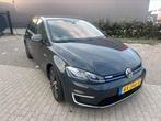 Volkswagen Golf E-golf Elektromotor 136pk 5D Aut. 2018 Grijs, Auto's, 35 kWh, Elektrisch, 315 min, Zilver of Grijs