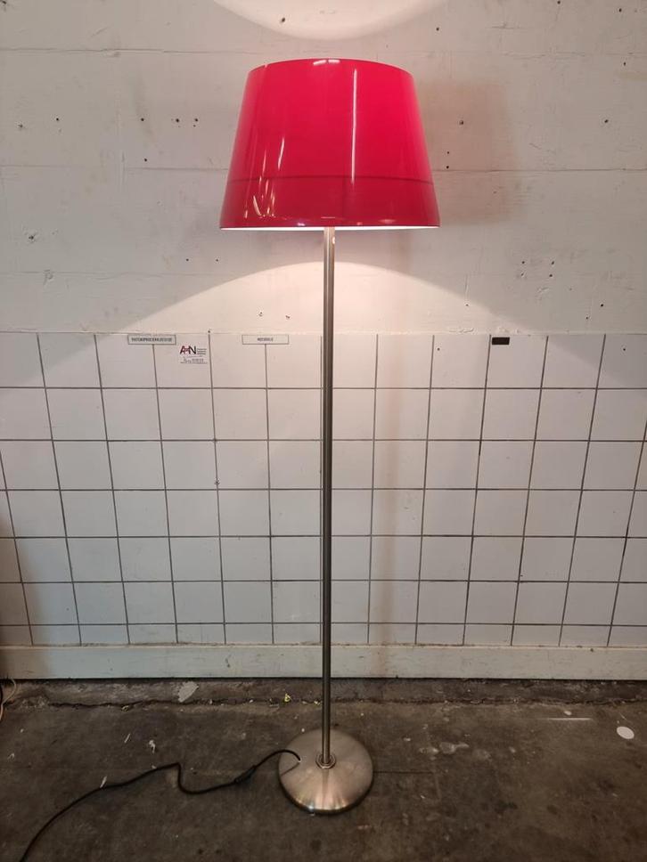 Vintage vloer lamp Jaren 70 space age kunststof kap, Huis en Inrichting, Lampen | Vloerlampen, Gebruikt, Kunststof, Ophalen