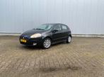 Fiat Punto 1.4 5DR 2006 Zwart, Auto's, Fiat, Voorwielaandrijving, Parkeersensor, 4 cilinders, 400 kg