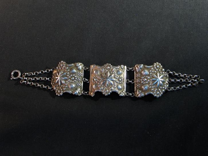 Armband van bijbelslot antiek zilver Schoonhoven 1890. 2135, Antiek en Kunst, Antiek | Goud en Zilver, Zilver, Ophalen of Verzenden