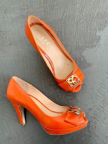 E329 Scapa: maat 36: pumps open schoenen hak sandalen oranje beschikbaar voor biedingen