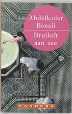 Abdelkader Benali - Bruiloft Aan Zee, Boeken, Gelezen, Ophalen of Verzenden, Nederland, Abdelkader Benali