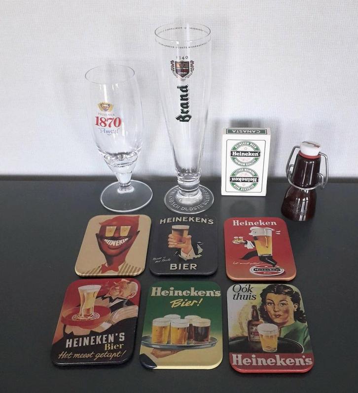 Bierglazen, onderzetters, koeltas en kaartspel van Heineken., Verzamelen, Biermerken, Zo goed als nieuw, Glas of Glazen, Heineken