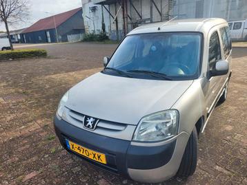 Peugeot Partner 1.4 Combi 2006 Grijs + winterbanden  beschikbaar voor biedingen