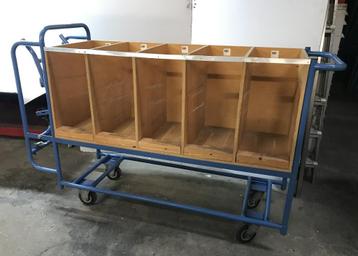 Order-verzamelkar, Kruizinga, 51x169x111 cm, opklaptrapje beschikbaar voor biedingen