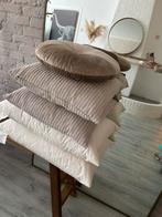 Donsveren kussens ikea  & sierkussens, Huis en Inrichting, Woonaccessoires | Kussens, Ophalen, Zo goed als nieuw