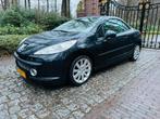 Peugeot 207 CC Feline Aut. Erg nette auto, NAP, Inruil mogel, Auto's, 74 €/maand, 4 cilinders, Cabriolet, 4 stoelen