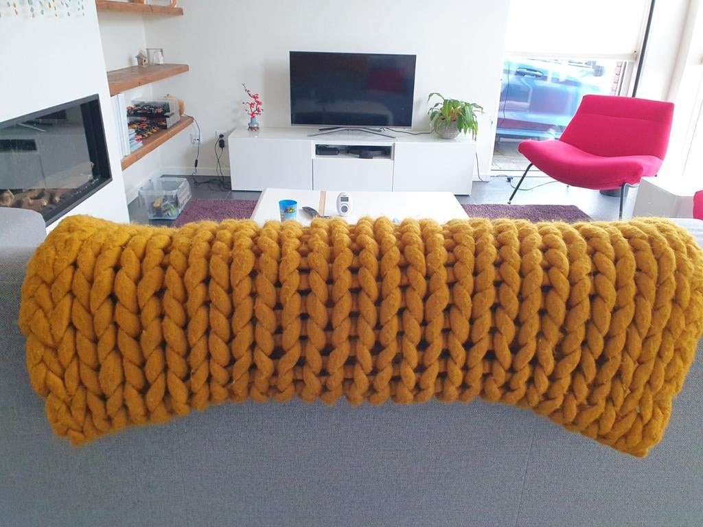 Plaid handgebreid okergeel 100x130cm, Ophalen of Verzenden