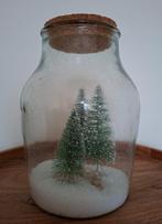 Kerstboompjes in glazen pot met sneeuw, Ophalen of Verzenden, Zo goed als nieuw