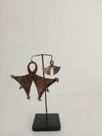 2 oude ethnisch zilveren Marangga Hangers, Sumba Indonesie, Antiek en Kunst, Ophalen of Verzenden