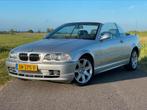 BMW e46 325i Cabrio/ Airco/ Xenon/ Handbak/ Elek. Stoel+Mem, Auto's, Achterwielaandrijving, Zwart, 2494 cc, Cabriolet