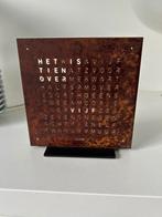 De Biegert & Funk QLOCKTWO Touch Metaal klok rust edition, Ophalen of Verzenden, Zo goed als nieuw