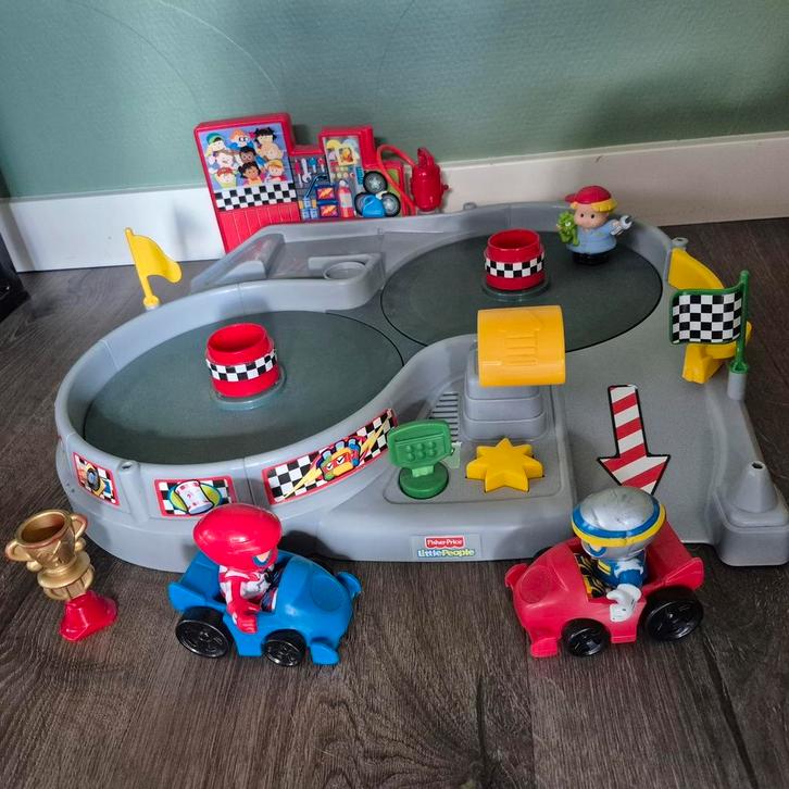 Little people race set fisher price speelgoed, Kinderen en Baby's, Speelgoed | Fisher-Price, Zo goed als nieuw, Speelset, Ophalen of Verzenden