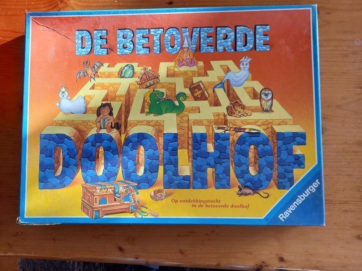 Gezelschapsspel De Betoverde Doolhof, Hobby en Vrije tijd, Gezelschapsspellen | Bordspellen, Gebruikt, Drie of vier spelers, Ophalen of Verzenden
